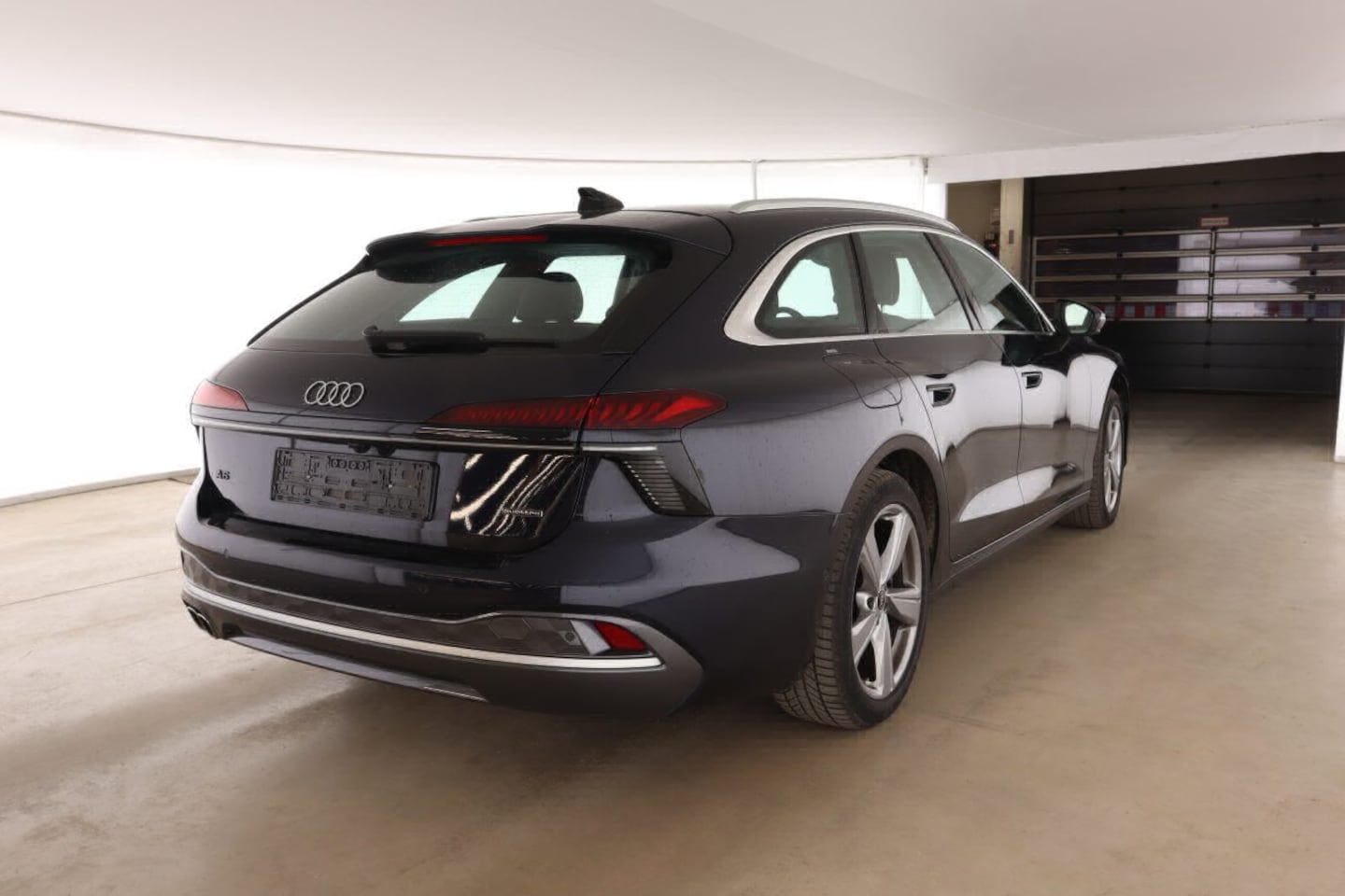 Bild über Audi A6 Avant TDI quattro 150 kW S tronic - für weitere Informationen kontaktieren Sie den Audi Partner