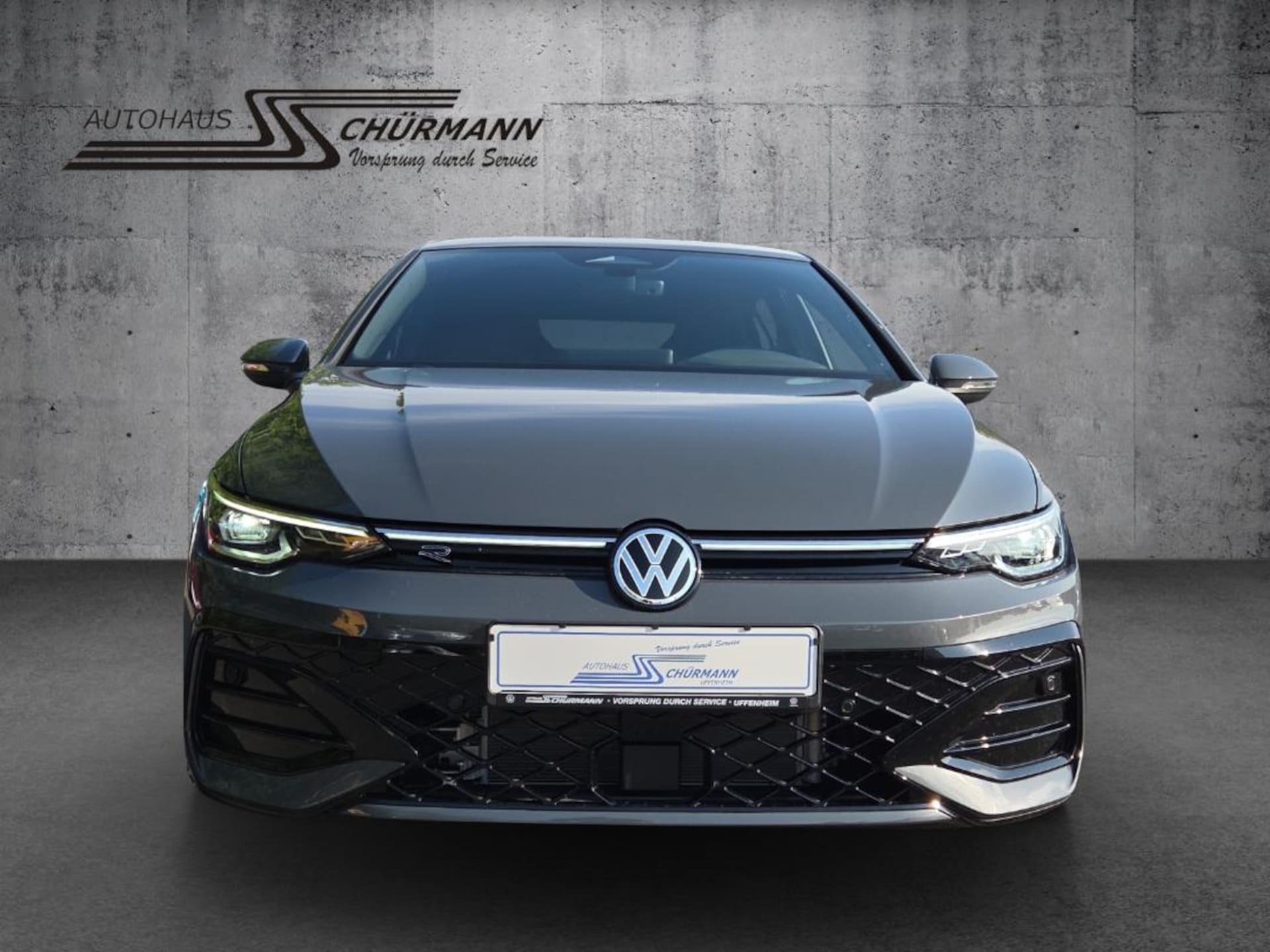 Volkswagen Golf R-Line
