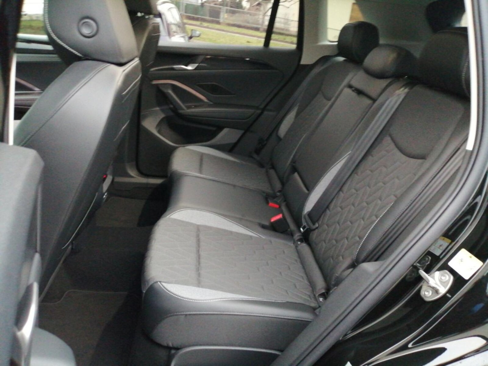 Volkswagen Tiguan – Bild 16