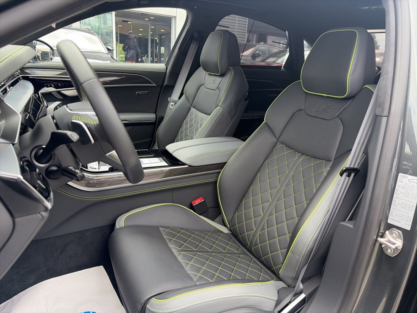 Bild über Audi A8 60 TFSI quattro tiptronic - für weitere Informationen kontaktieren Sie den Audi Partner