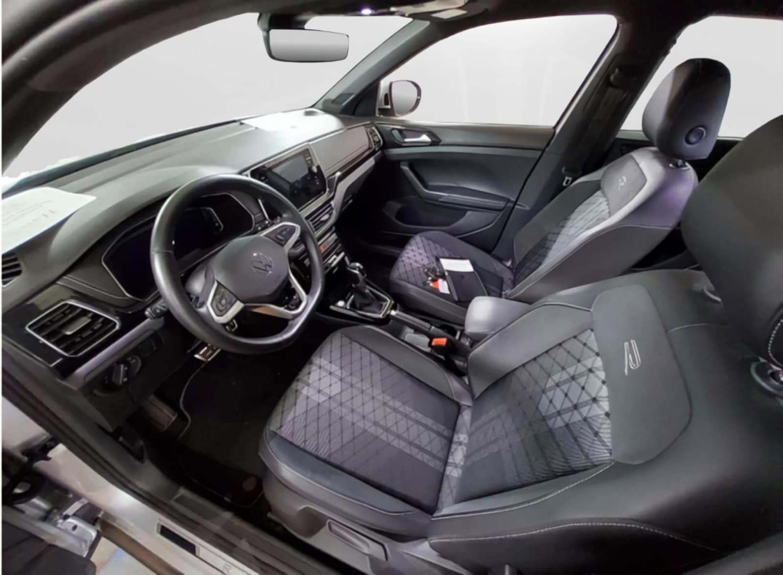Volkswagen T-Cross – Bild 4