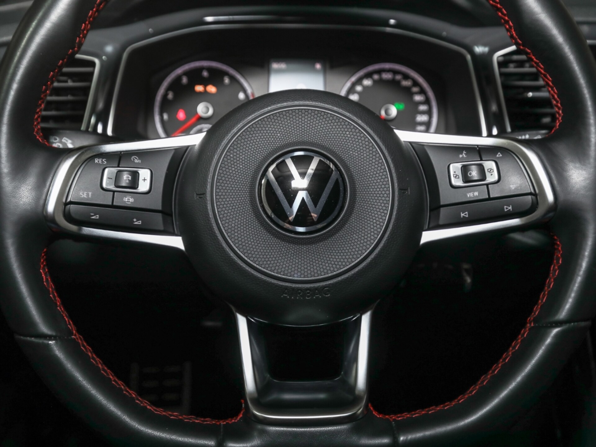 Volkswagen T-Roc Sport