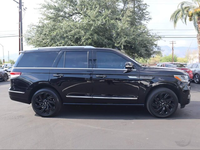 2024 Lincoln Navigator