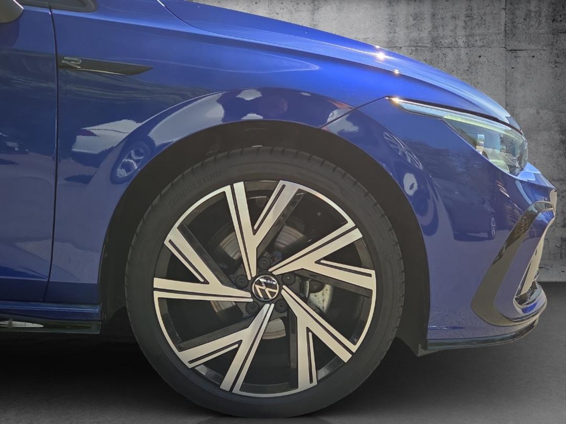 Volkswagen Golf Variant R-Line