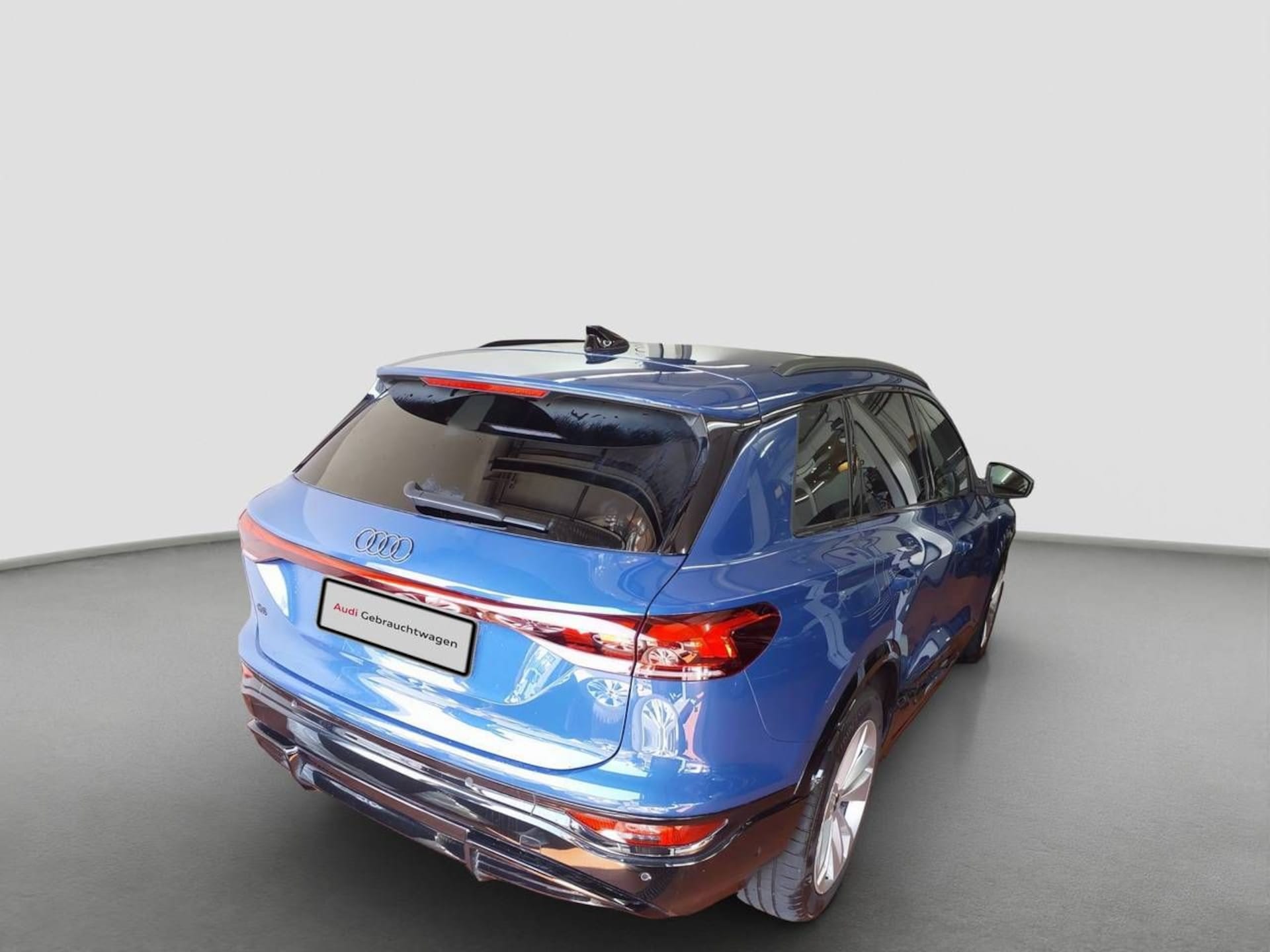 Audi Q6 SUV e-tron