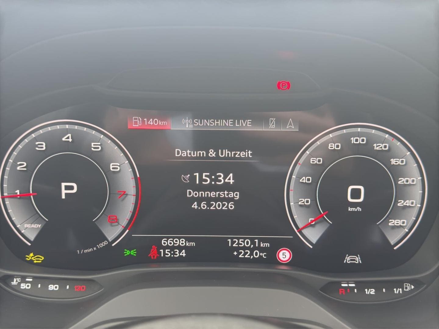 Bild über Audi Q2 advanced 35 TFSI S tronic - für weitere Informationen kontaktieren Sie den Audi Partner