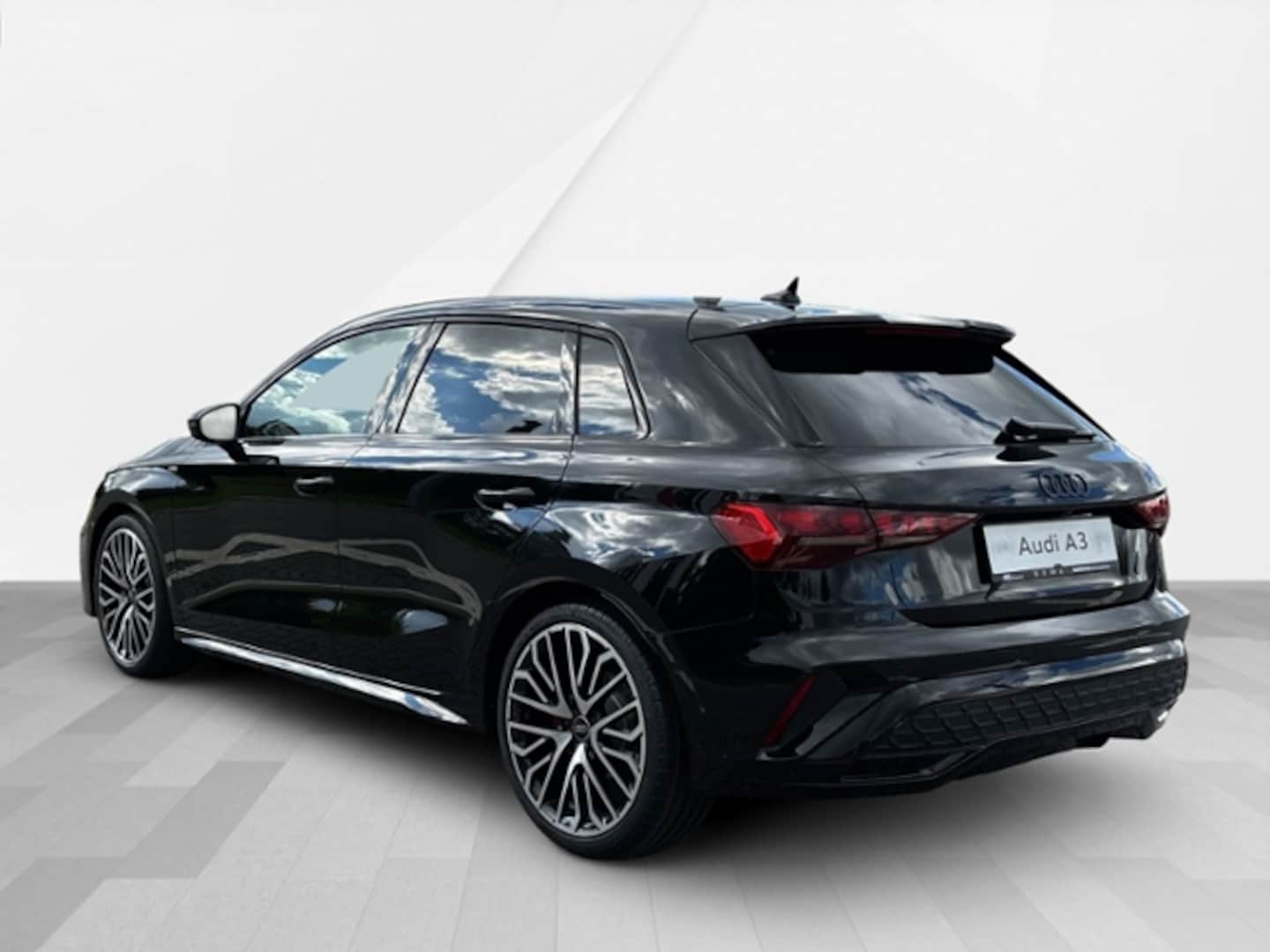 Bild über Audi A3 Sportback TFSI 110 kW S tronic - für weitere Informationen kontaktieren Sie den Audi Partner