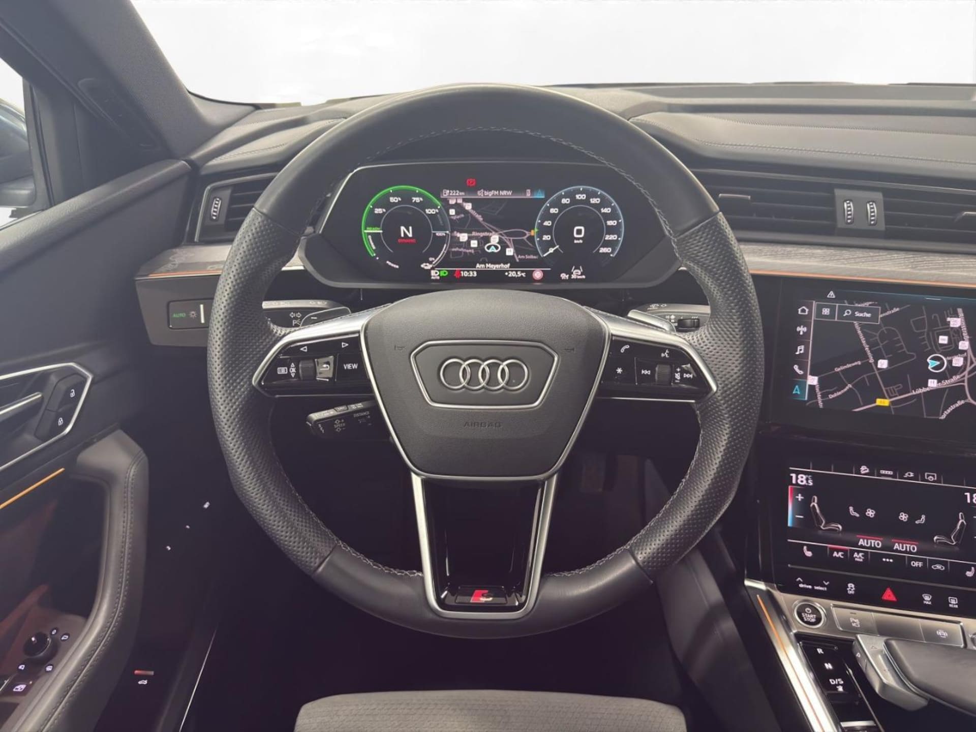 Audi e-tron Sportback S line