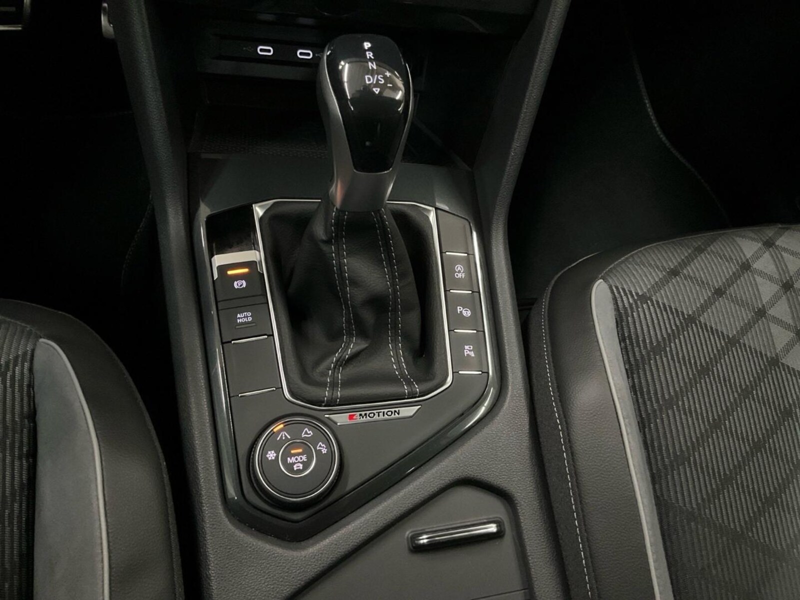 Volkswagen Tiguan – Bild 15