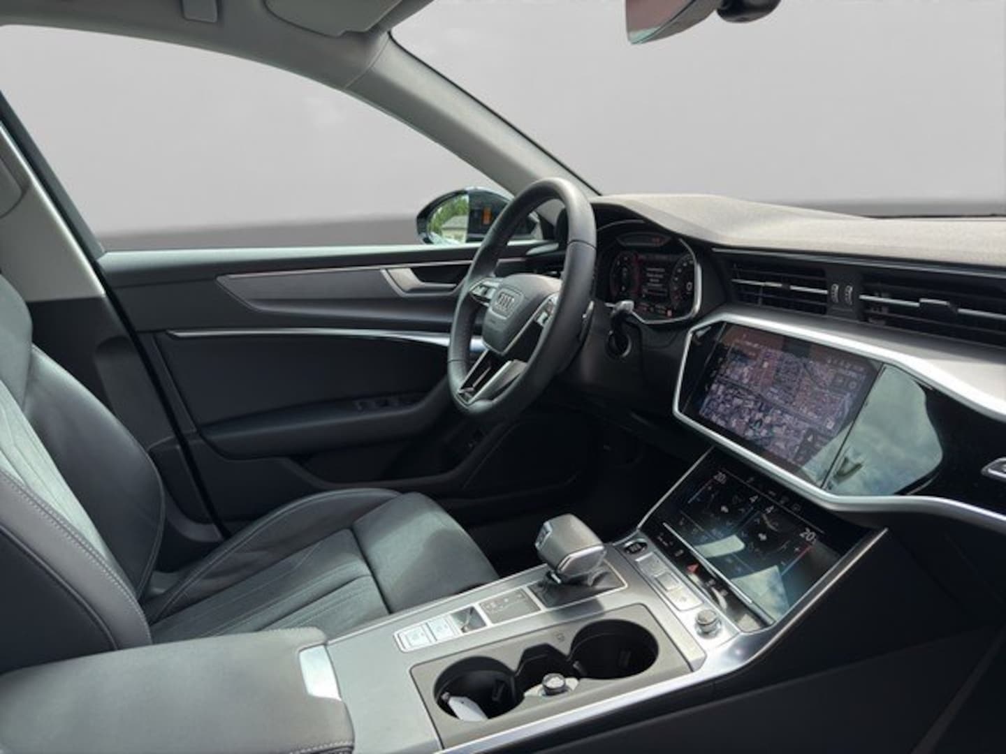 Bild über Audi A6 Avant S line 50 TDI quattro tiptronic - für weitere Informationen kontaktieren Sie den Audi Partner