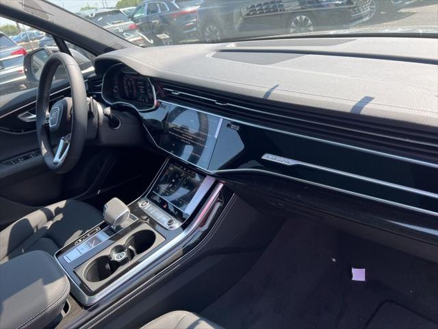 2025 Audi Q7 Premium Plus - Photo 10