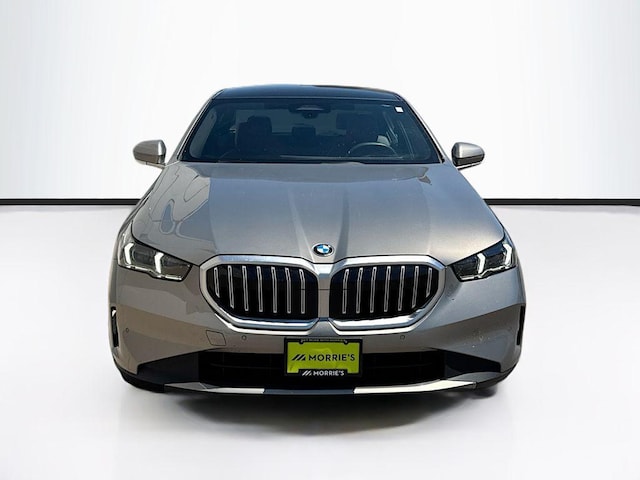 2024 BMW 530i