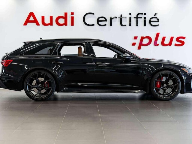 2025 Audi RS6 Avant performance