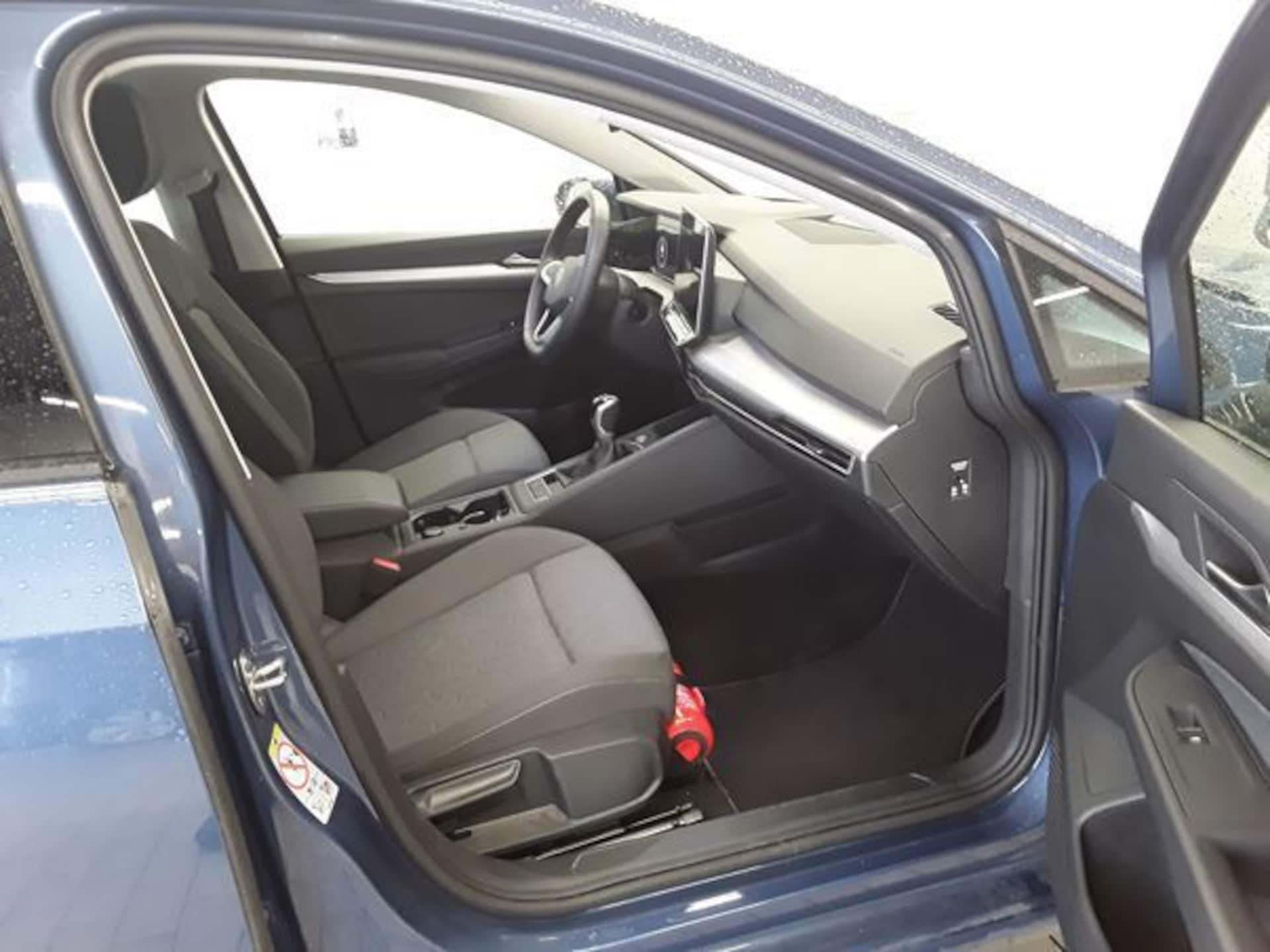 Volkswagen Golf Variant Life