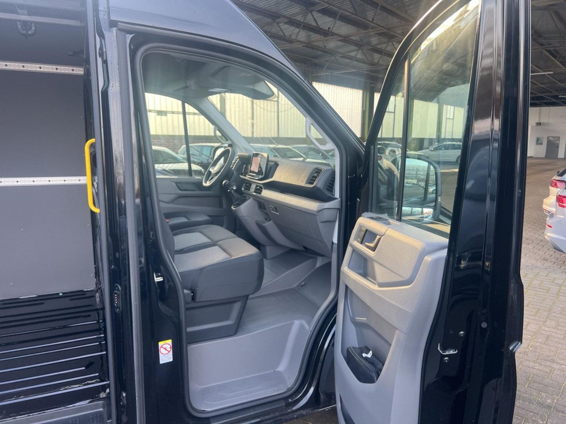 Volkswagen Crafter Kasten mittlerer Radstand