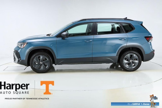 2025 Volkswagen Taos