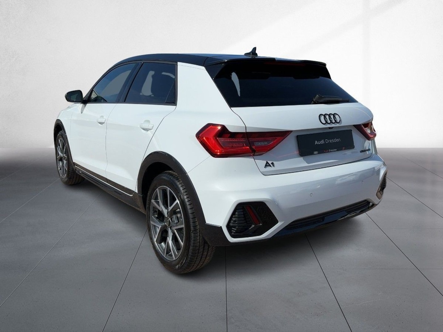 Bild über Audi A1 allstreet 30 TFSI S tronic - für weitere Informationen kontaktieren Sie den Audi Partner