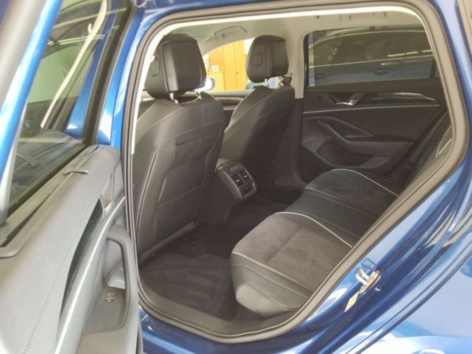 Volkswagen Passat – Bild 7