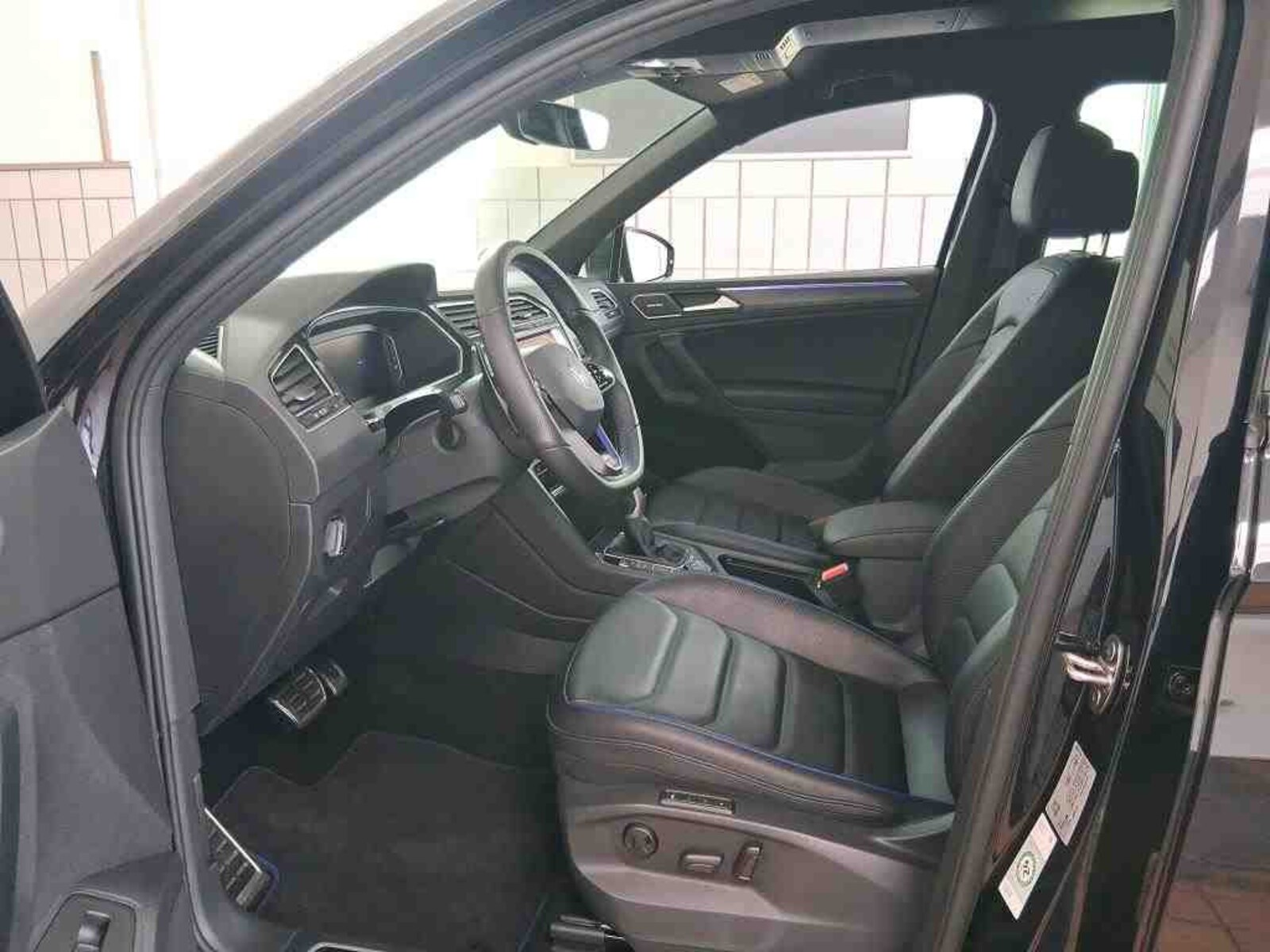 Volkswagen Tiguan – Bild 8