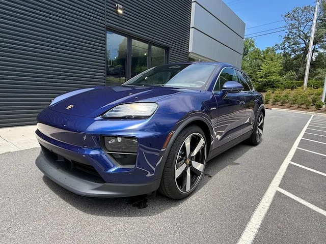 2025 Porsche Macan Electric