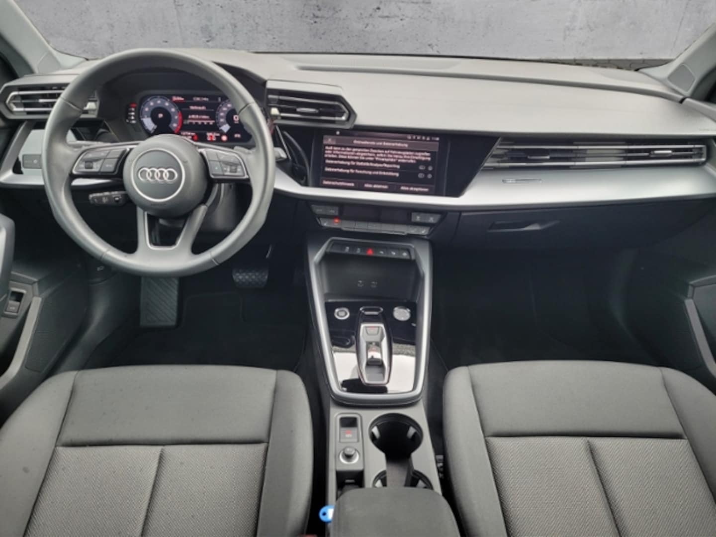 Bild über Audi A3 Limousine advanced 35 TFSI S tronic - für weitere Informationen kontaktieren Sie den Audi Partner