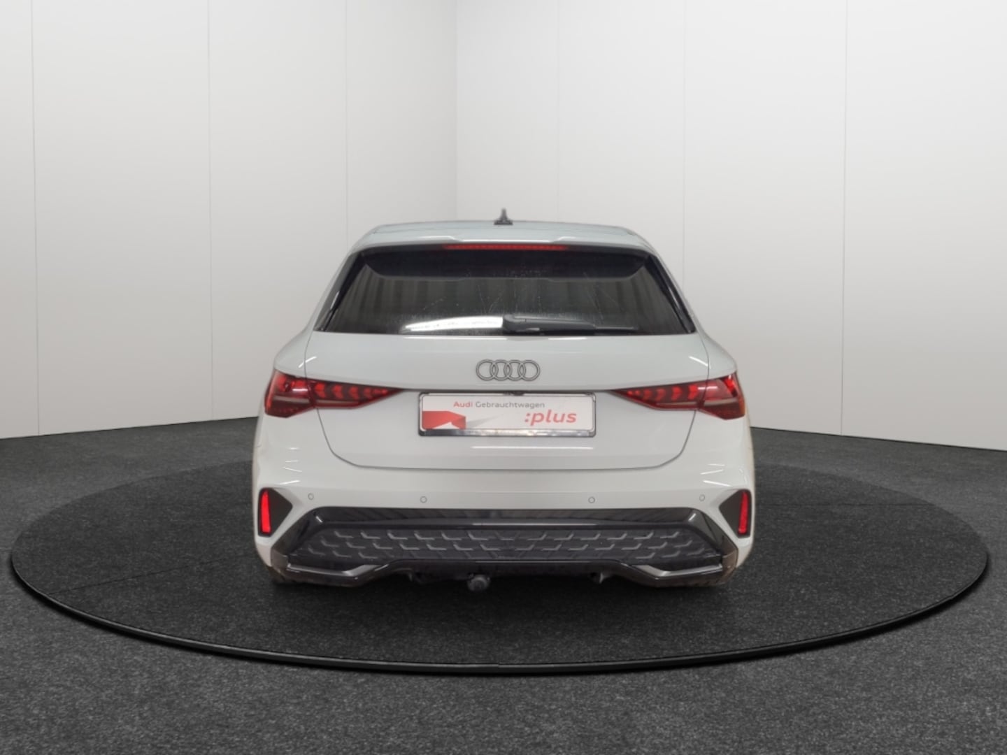Bild über Audi A3 Sportback TFSI 110 kW S tronic - für weitere Informationen kontaktieren Sie den Audi Partner