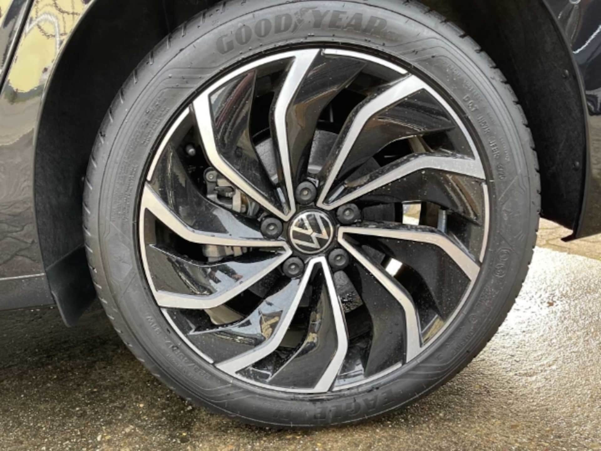 Volkswagen Golf United