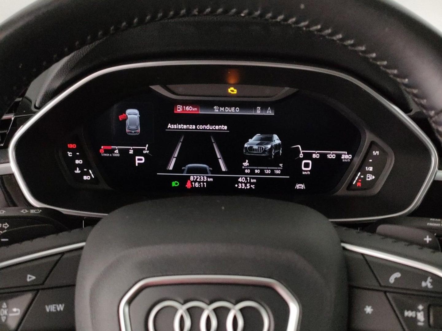 Immagine di Audi Q3 Business Advanced 40 TDI quattro 140 kW (190 PS) S tronic - Vista: for more details contact your dealer