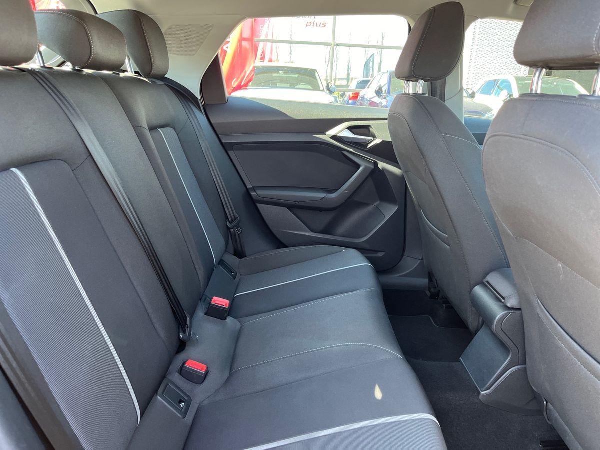 Image about Audi A1 Sportback Design 25 TFSI 70 kW (95 ch) 5 vitesses