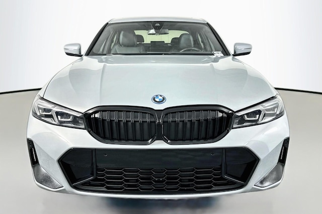 2023 BMW