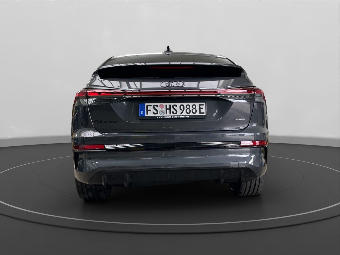 Bild über Audi Q4 Sportback e-tron e-tron quattro performance 250 kW - für weitere Informationen kontaktieren Sie den Audi Partner