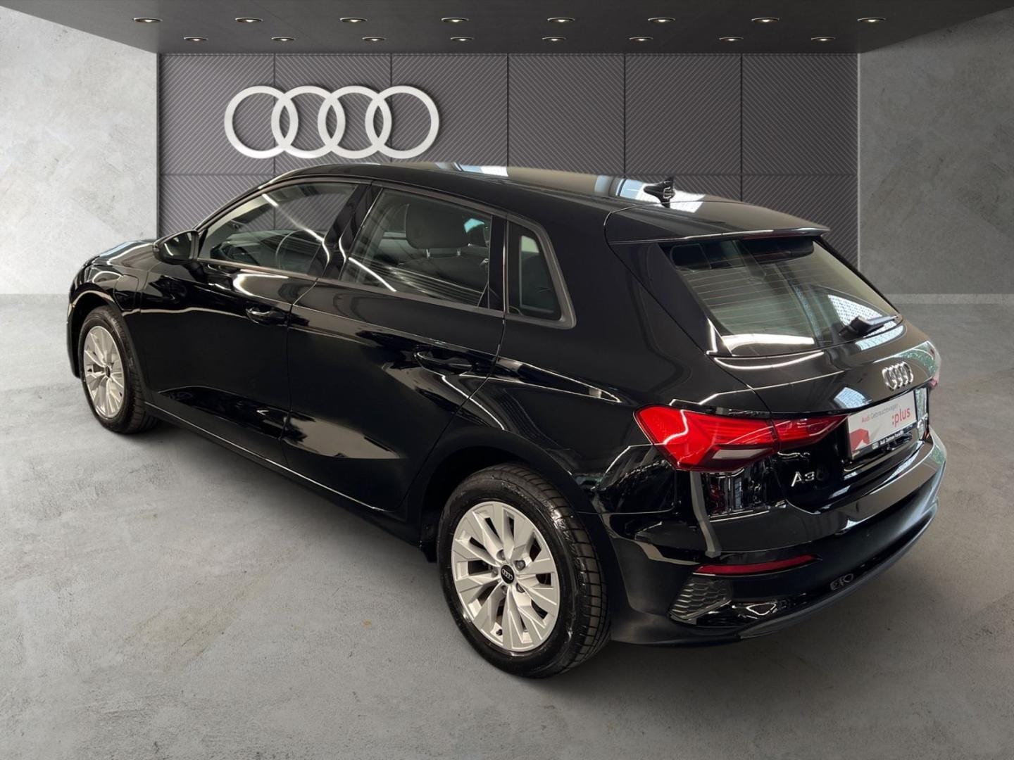 Bild über Audi A3 Sportback TFSI e 40 TFSI e S tronic - für weitere Informationen kontaktieren Sie den Audi Partner