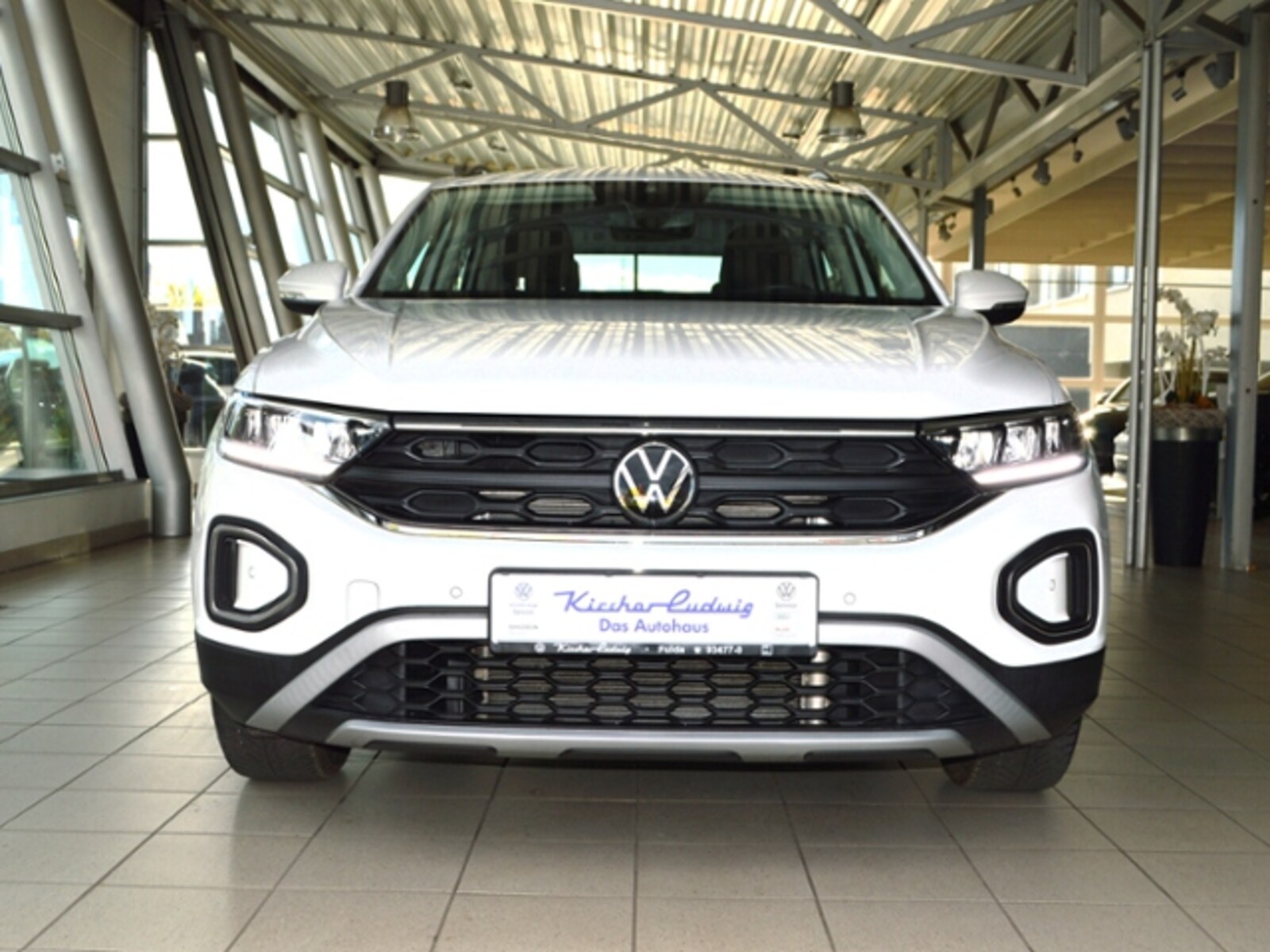 Volkswagen T-Roc – Bild 2