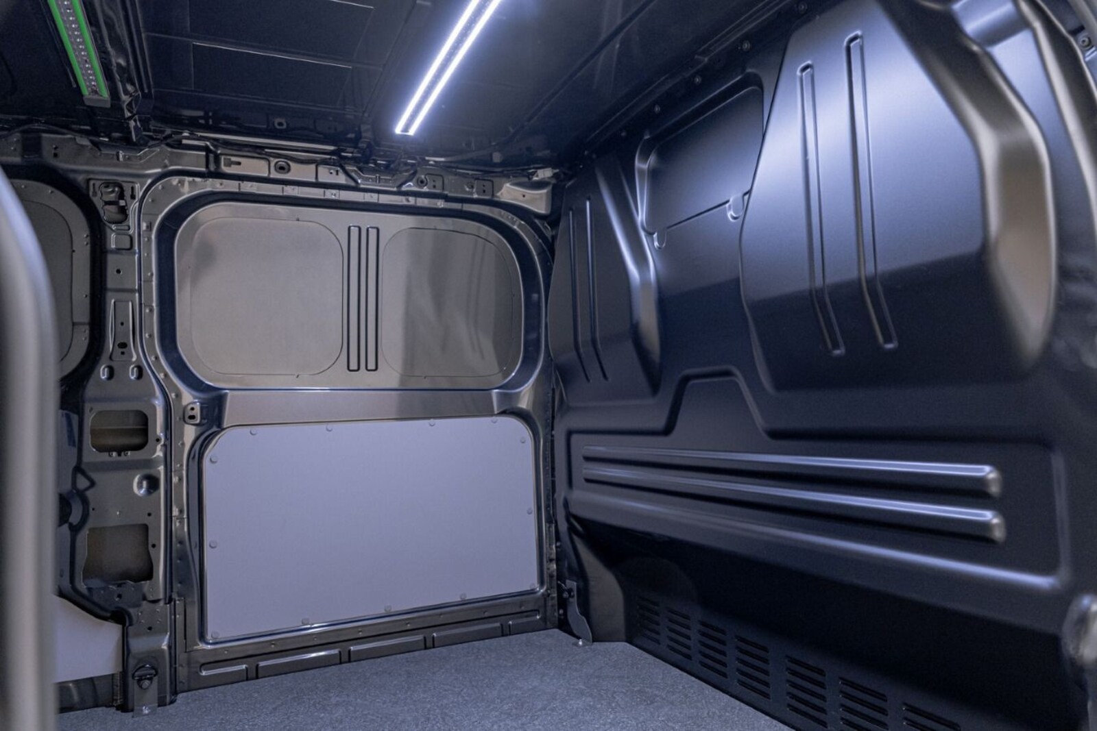Volkswagen Transporter Kasten langer Radstand – Bild 21