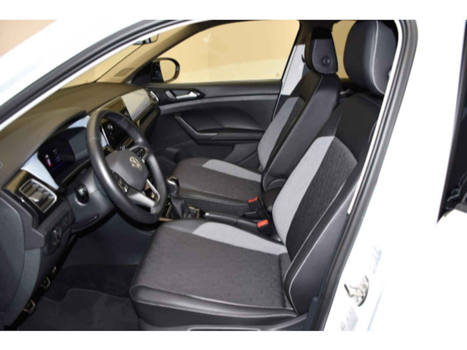 Volkswagen T-Cross – Bild 3