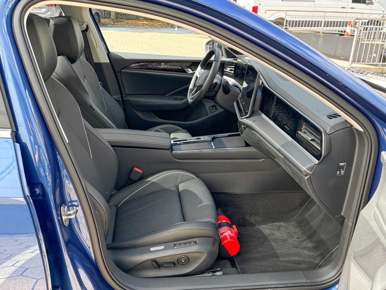 Volkswagen Passat – Bild 8