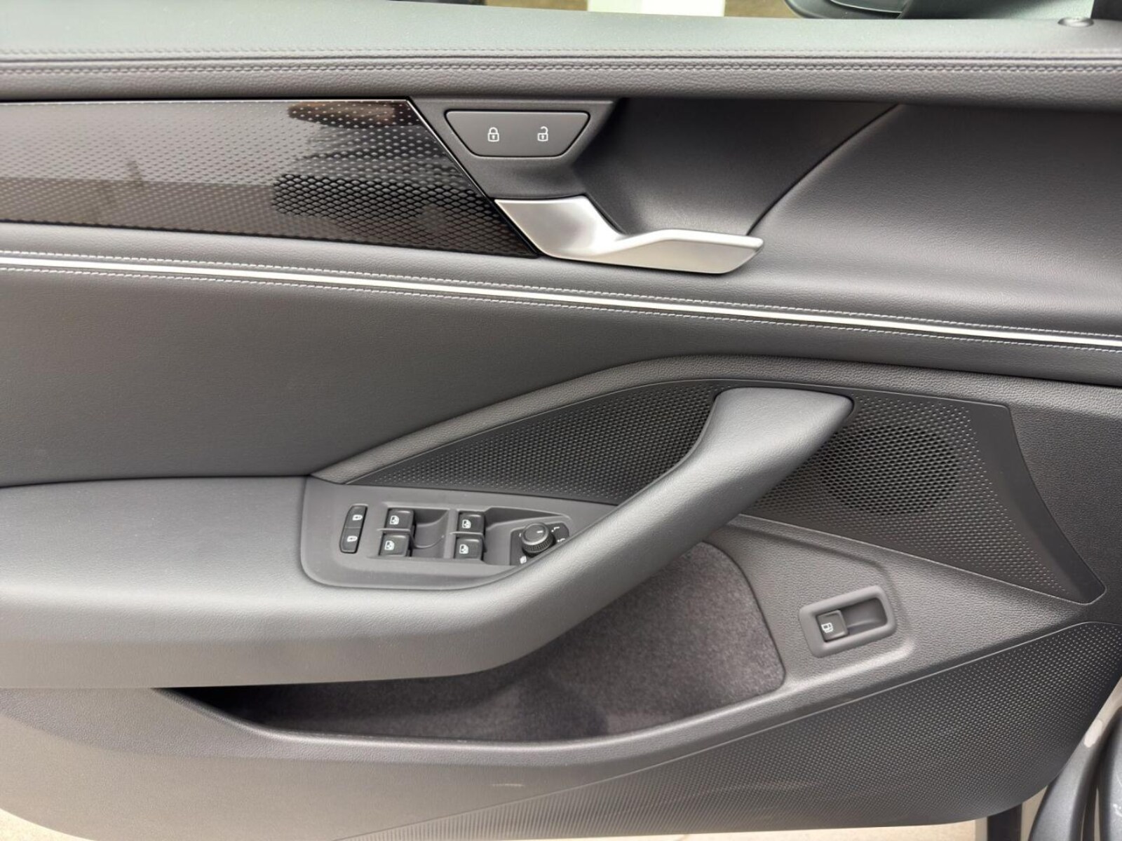 Volkswagen Passat – Bild 8