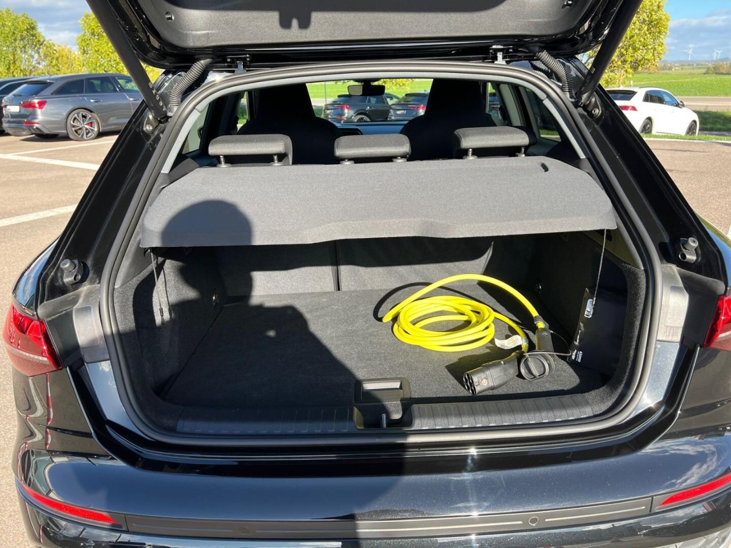 Bild über Audi A3 Sportback TFSI e advanced 40 TFSI e S tronic - für weitere Informationen kontaktieren Sie den Audi Partner