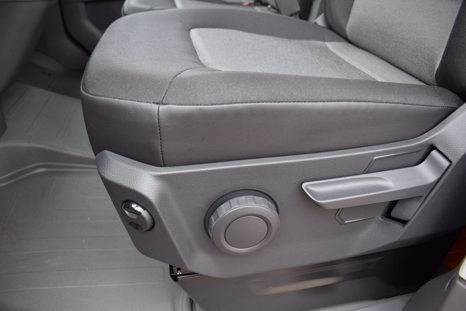 Volkswagen Crafter Einzelkabine langer Radstand
