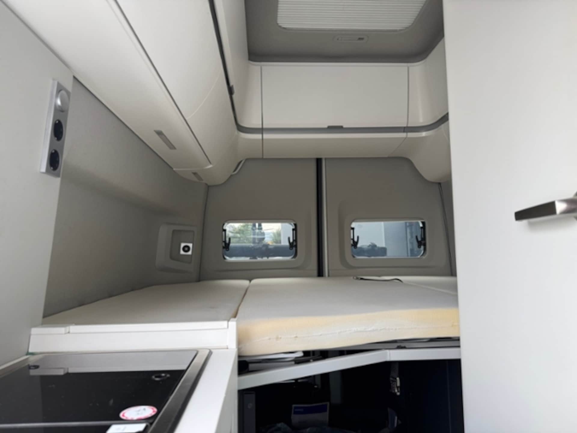 Volkswagen Grand California 600
