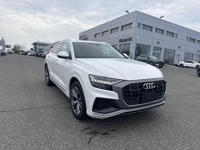 Photo of 2023 Audi Q8 