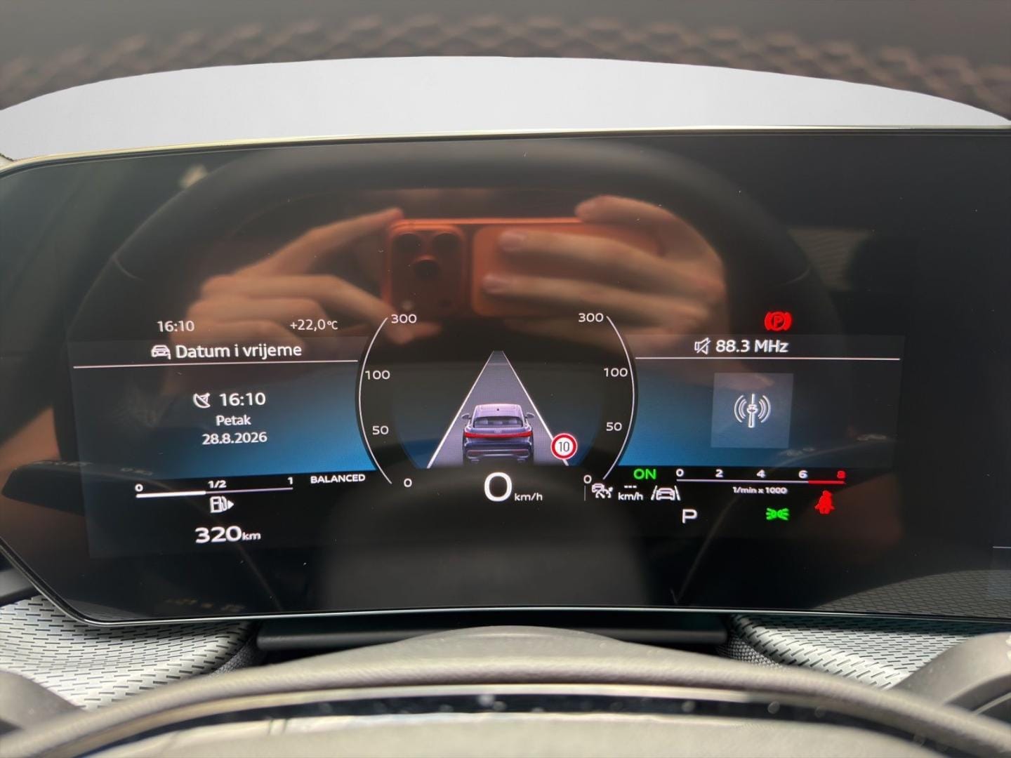 Bild über Audi Q5 Sportback TFSI 150 kW S tronic - für weitere Informationen kontaktieren Sie den Audi Partner