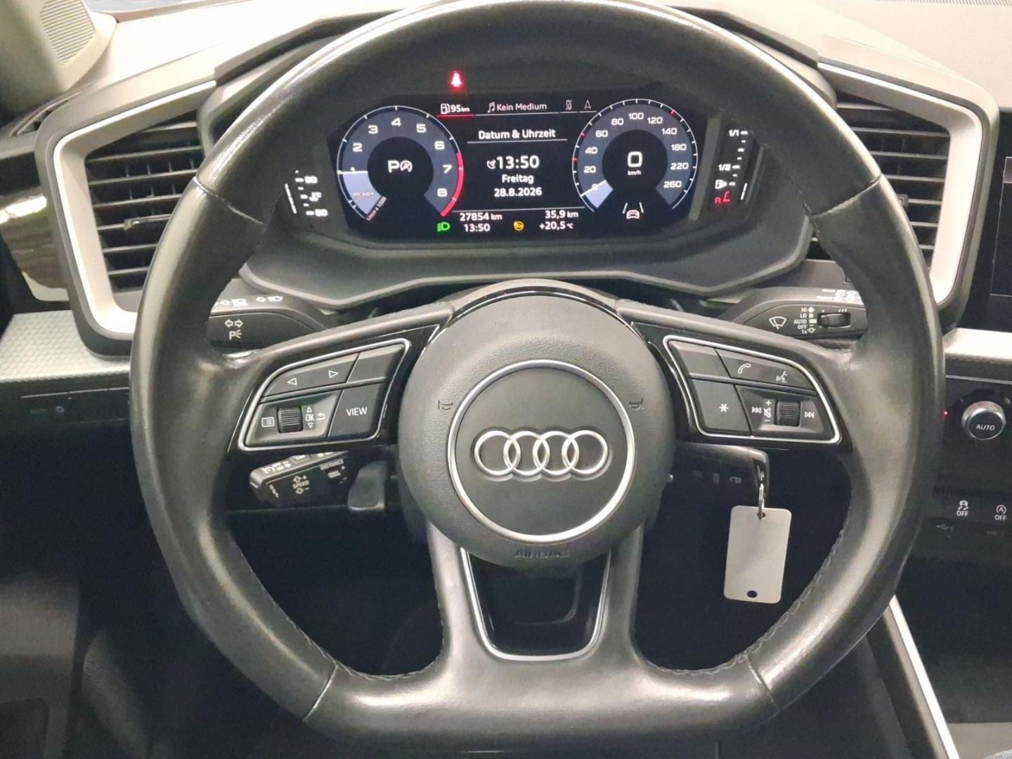 Bild über Audi A1 Sportback advanced 30 TFSI S tronic - für weitere Informationen kontaktieren Sie den Audi Partner