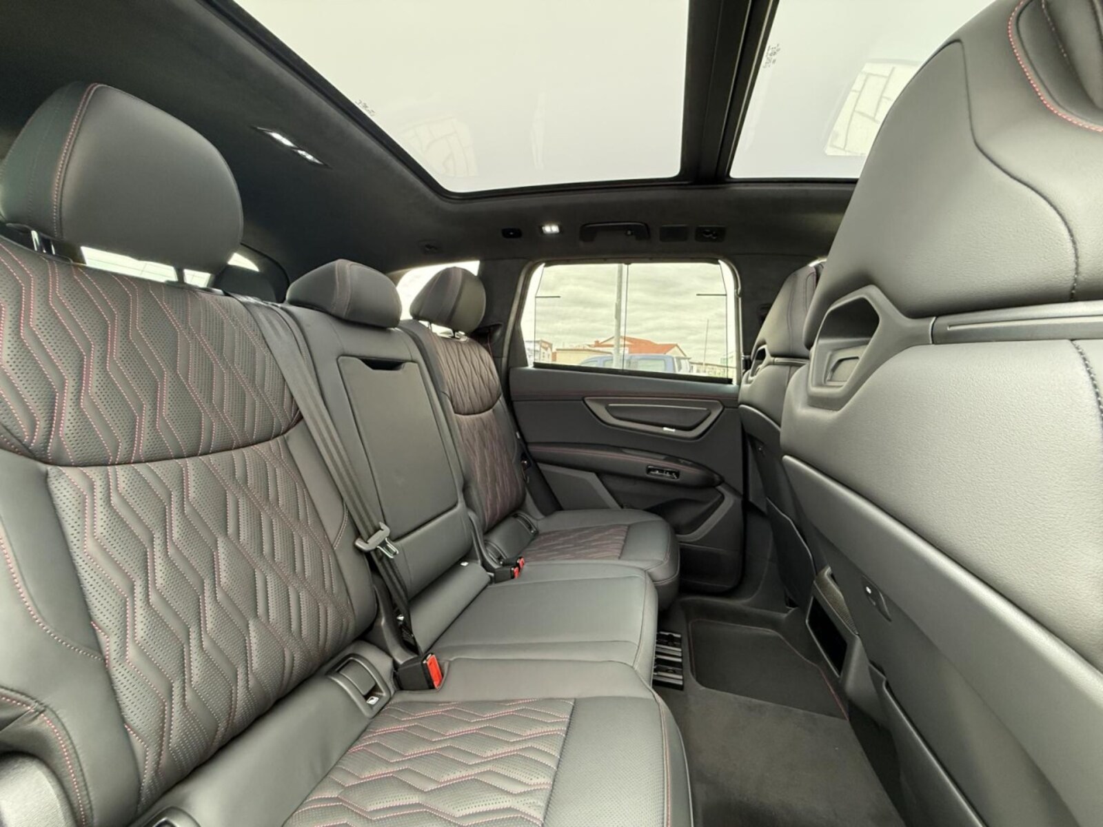 Audi Q7 – Bild 11