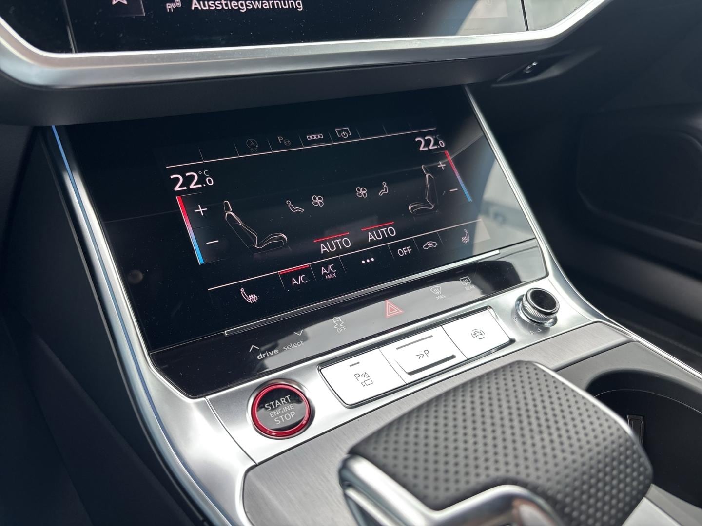 Bild über Audi S6 Avant TDI quattro tiptronic - für weitere Informationen kontaktieren Sie den Audi Partner