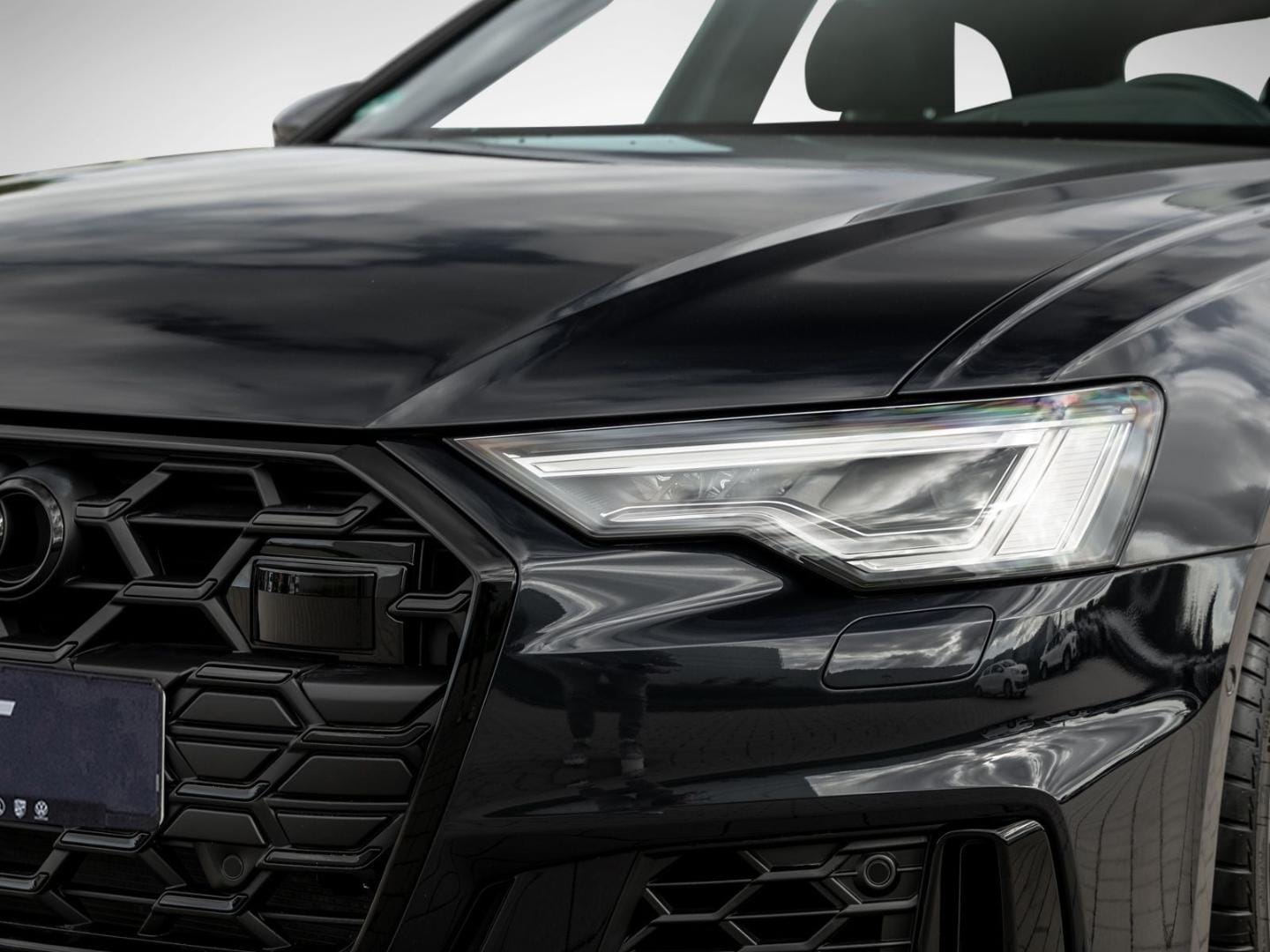 Bild über Audi S6 Avant TDI quattro tiptronic - für weitere Informationen kontaktieren Sie den Audi Partner