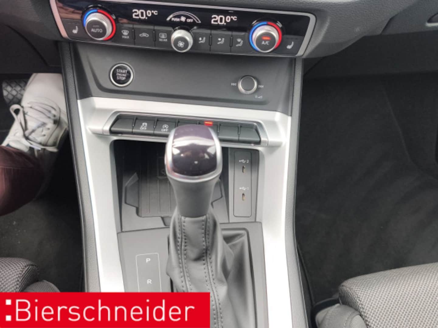Bild über Audi Q3 advanced 35 TFSI S tronic - für weitere Informationen kontaktieren Sie den Audi Partner