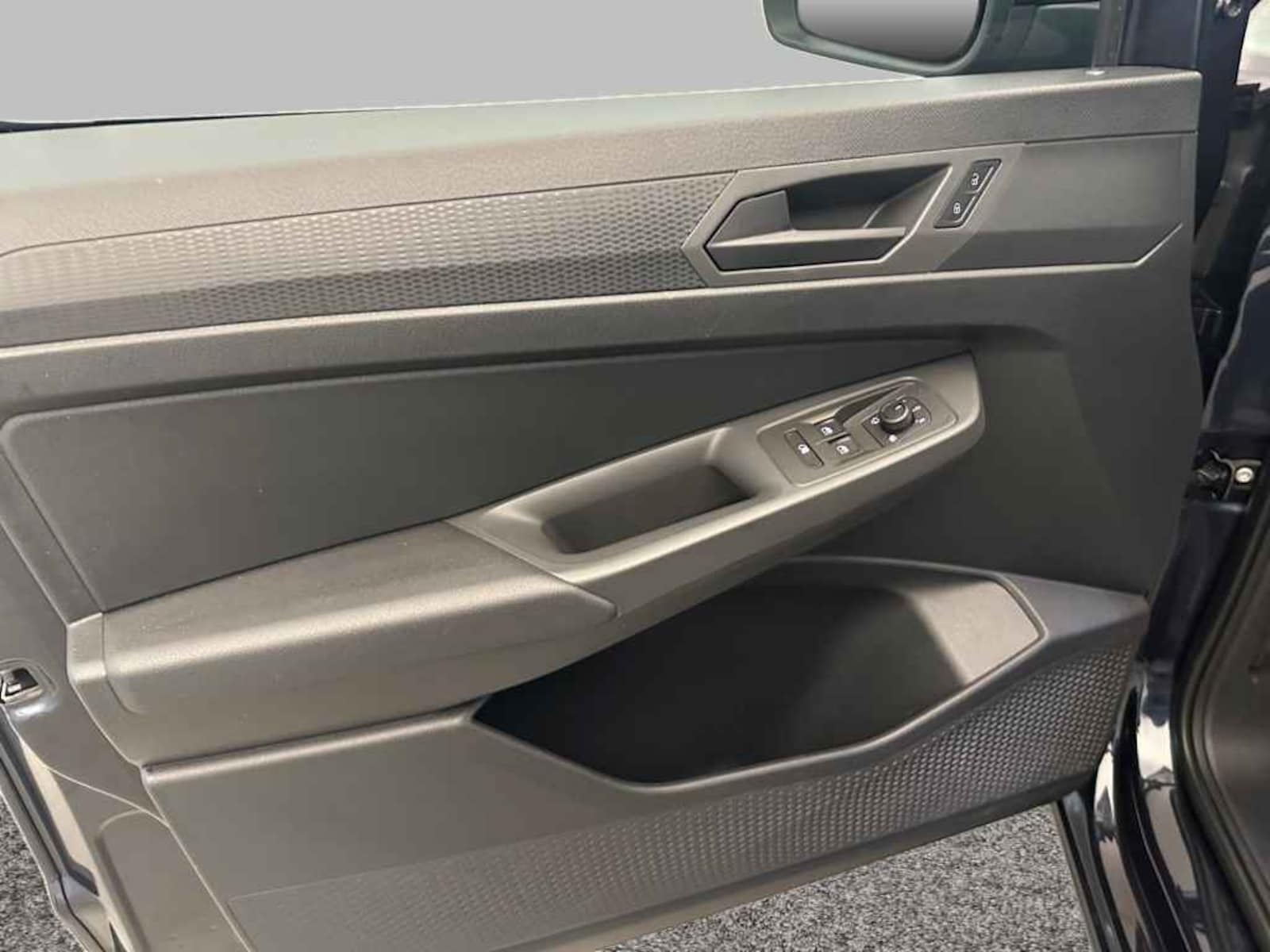 Volkswagen Caddy Maxi Cargo – Bild 9