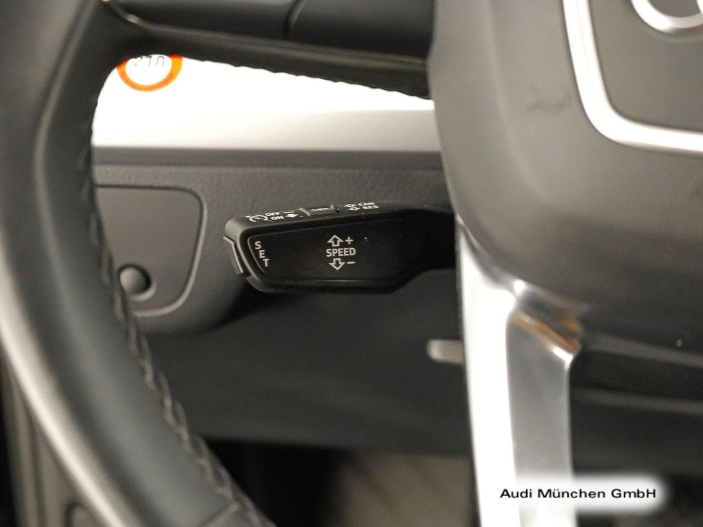 Bild über Audi Q5 40 TFSI quattro S tronic - für weitere Informationen kontaktieren Sie den Audi Partner