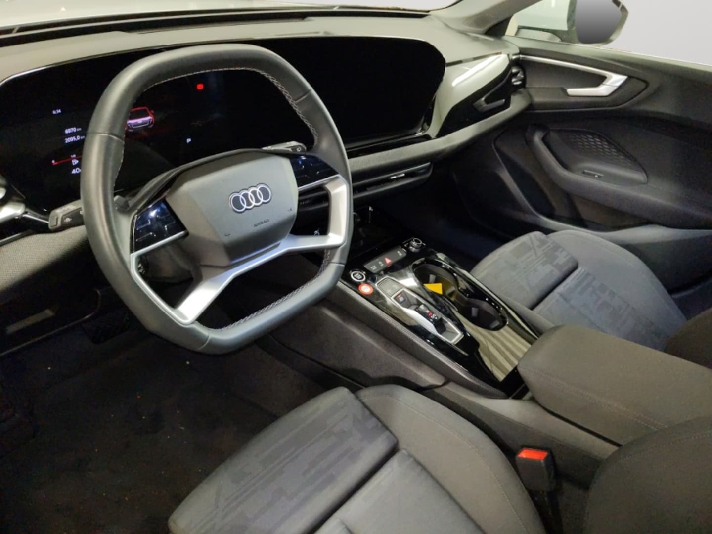 Bild über Audi A5 Avant TFSI S tronic - für weitere Informationen kontaktieren Sie den Audi Partner